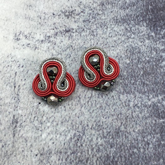 kolczyki soutache Kolczyki małe sutasz bordo