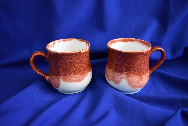 kubki Dwa kubek ceramiczne czerwień z bielą