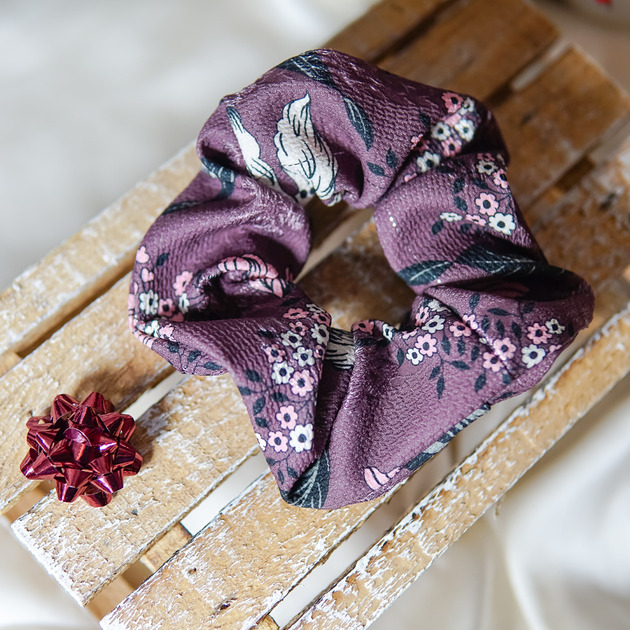 gumki do włosów Gumka do włosów kwiaty na fiolecie