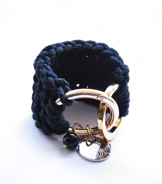 Double Golden Ring Black Roboty Ręczne