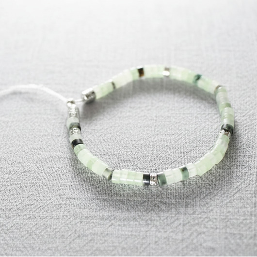 bransoletki z kamieni naturalnych Bransoletka jaspis turkus afrykański hematyt Stabilność