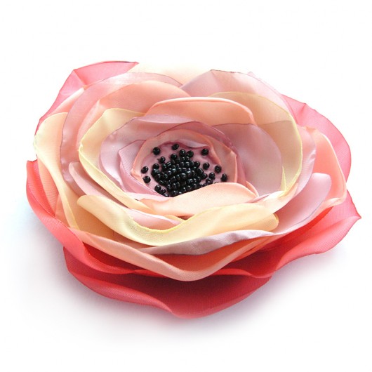 pudrowa delikatność  SundayRose