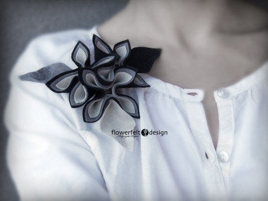 szaroczarna FlowerFelt Design