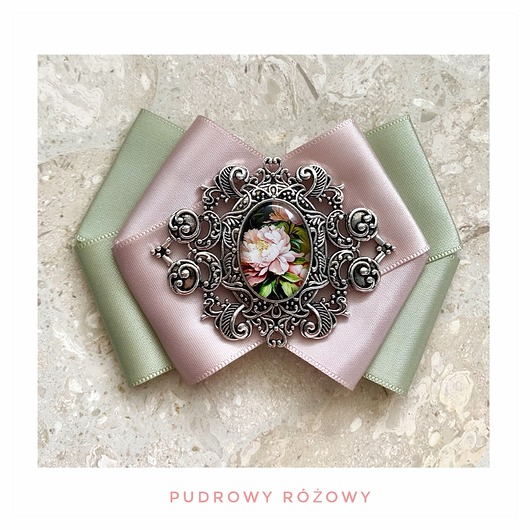 broszki Limitowana Kwiatowa Kolekcja  z kaboszonem NEW