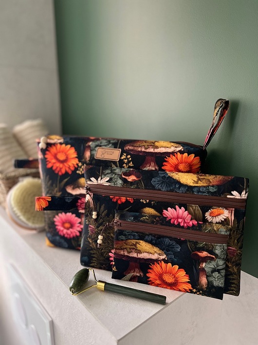 kosmetyczki Komplet 3 kosmetyczek - praktyczny prezent dla niej