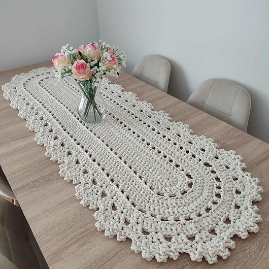 obrusy i serwetki Bieżnik szydełkowy owalny ze sznurka bawełnianego 50cmx150cm
