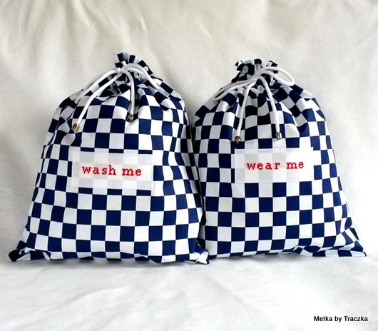 Navy Check RED metka by traczka