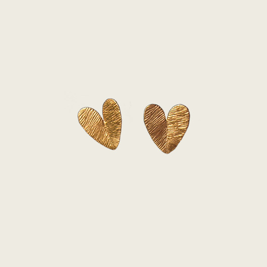 Złote kolczyki serduszka - Simple KOS jewellery
