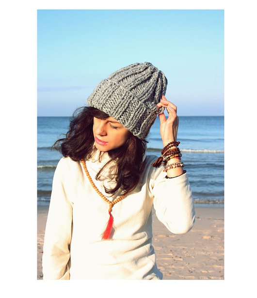 Szara czapka beanie  z wełną Alpaka Mademoiselle Patrini