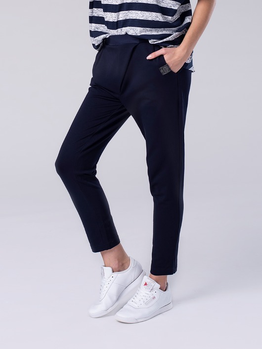 Spodnie z dżerseju Boyfriend Look 415 granatowe Look made with Love