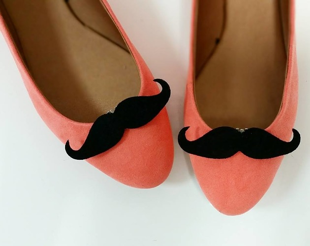 klipsy do butów Klipsy do butów Coquet - Filcowe Wąsy / Mustache