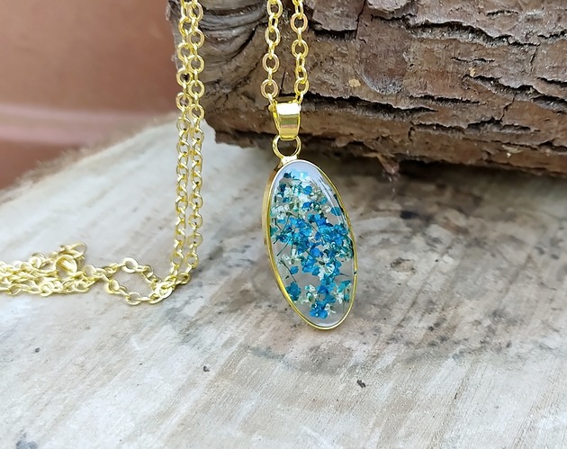 wisiory MAGIA ŻYWICY -  naszyjnik TURKUSOWY OWAL