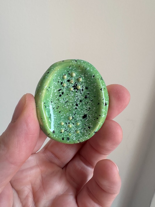 akcesoria różne Kamień antystresowy, worry stone, gładzik, kciukowiec