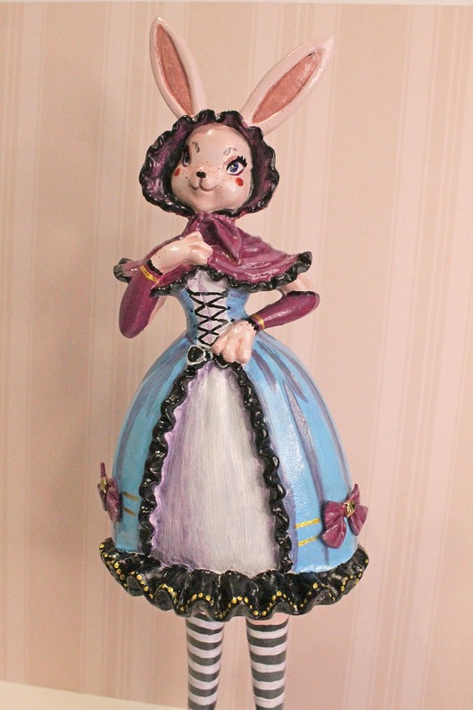 figurki i rzeźby Króliczek Alicja