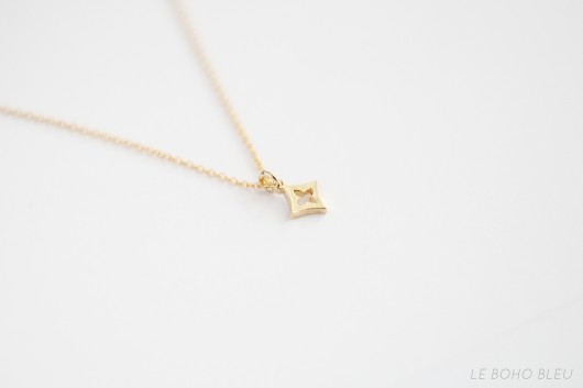 złote naszyjniki 16k Gold Plated Tiny Diamond Charm Necklace
