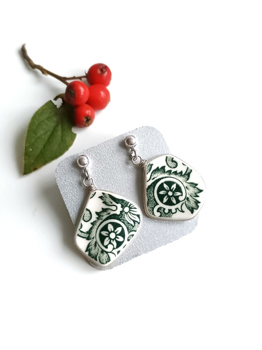 kolczyki ceramiczne Kolczyki ceramiczne w zielone kwiaty