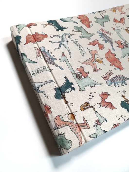 notatniki i albumy Album na zdjęcia Dinozaury 34x25 30 kart