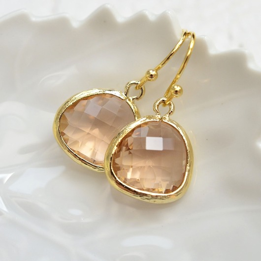 kolczyki szklane peach drops in gold
