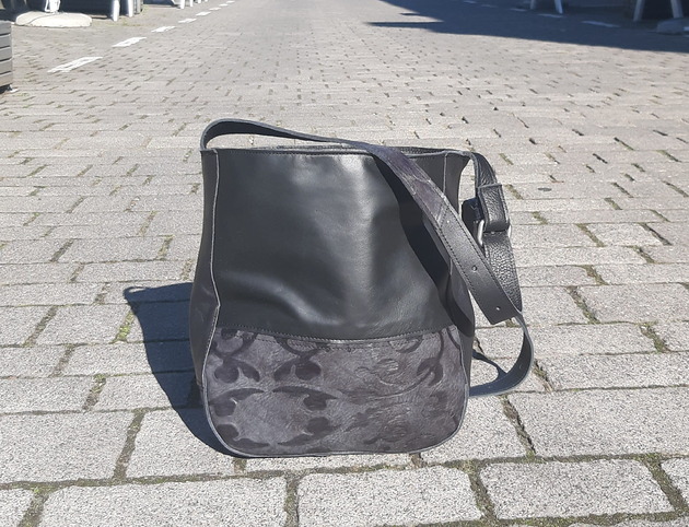 torby na ramię Czarna skórzana torba SALE!