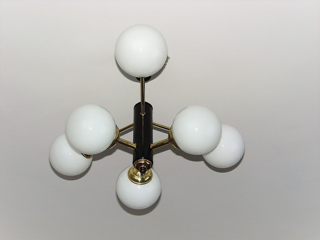 lampy wiszące Modernistyczny żyrandol, lata 70