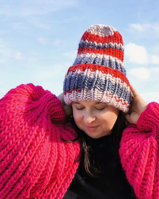 czapki damskie WOOLY COLOR "18"ciepła wełniana czapka