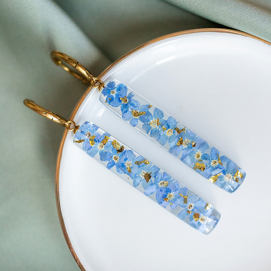 kolczyki z żywicy Kolczyki z niezapominajkami