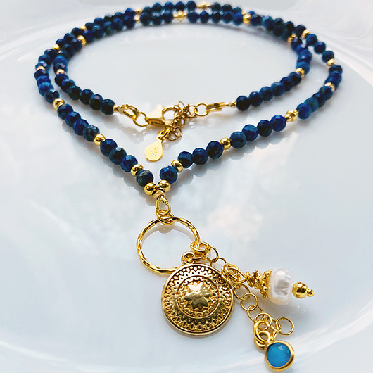 NASZYJNIK LAPIS LAZULI z perłą i monetą Anemon Atelier