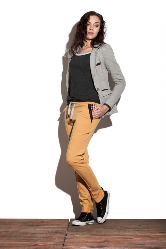 Alder Modern  Spring • karmel Bozzolo