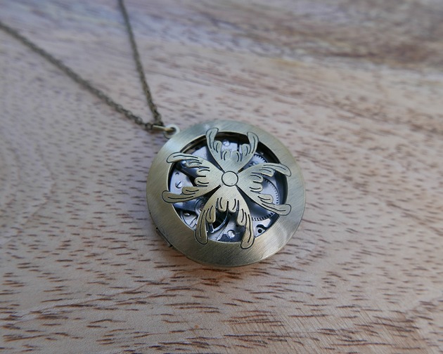 wisiory Mechaniczny sekretnik  159