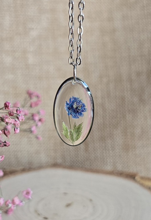wisiory Srebrna zawieszka jajowata suszone kwiaty niebieska gipsówka