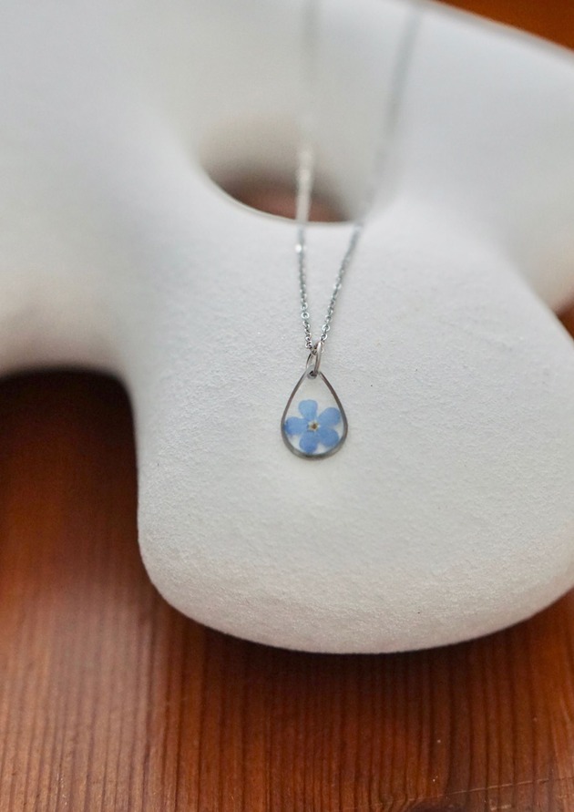 srebrne naszyjniki Naszyjnik z niezapominajkami