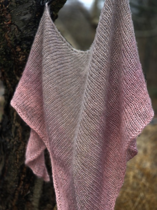 szale damskie Puder w chmurach / puchata chusta