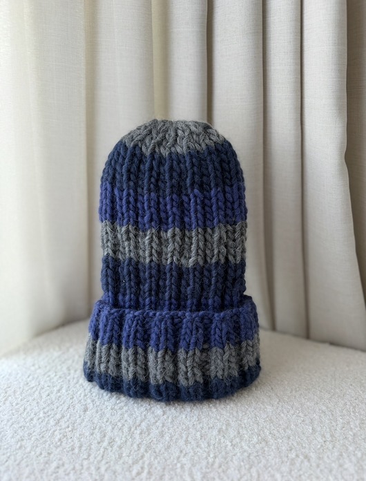 czapki damskie Pasiasta owca