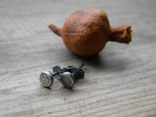 kolczyki wire wrapping Kropeczka 4mm - sztyfty