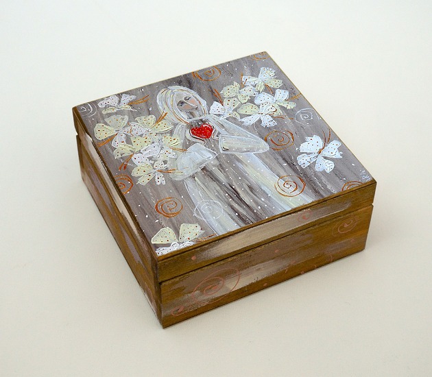 skrzynki, kufry i pudła Szkatułka "Z całego serca"