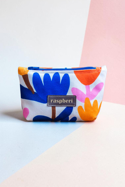 pokrowce i etui - na klucze Etui na klucze z jasnego weluru minimalistyczne kwiaty Handmade