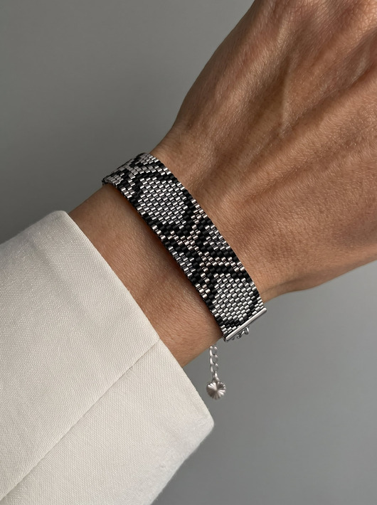bransoletki ze szkła Metaliczna srebrna bransoletka z koralików Miyuki - snake pattern