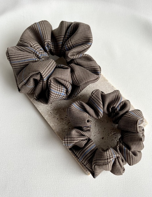 gumki do włosów Gumka do włosów w brązową kratkę Brown Check