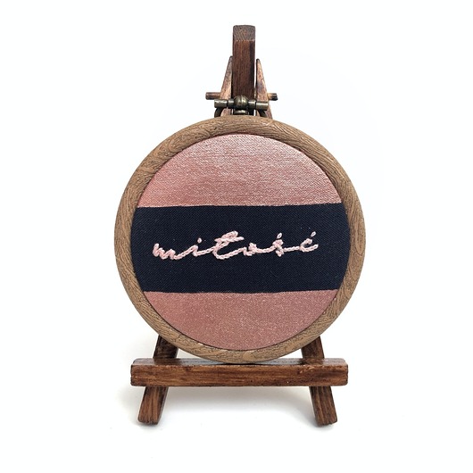 dodatki - różne Obrazek haftowany MIŁOŚĆ RÓŻOWE ZŁOTO