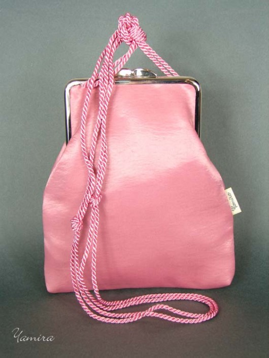 Torebka :: pink satin :: yamira