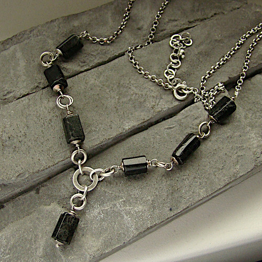 wisiory Czarny turmalin - naszyjnik