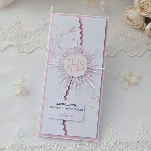 zaproszenia na komunię Zaproszenie komunijne dla dziewczynki różowe