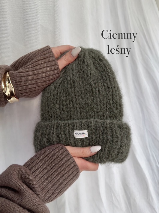czapki damskie Puszysta czapka Cloud wełna merino alpaka *ciemny leśny*