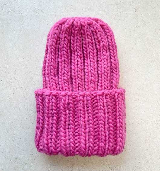 czapki damskie Zimowa czapka Buran 100% wełna z Peru landrynkowy róż