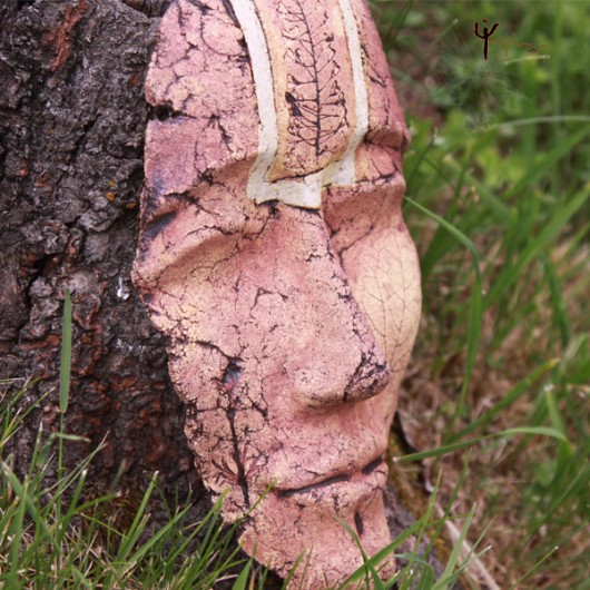 Capsella bursa pastoris - ceramiczna maska w inspiracji