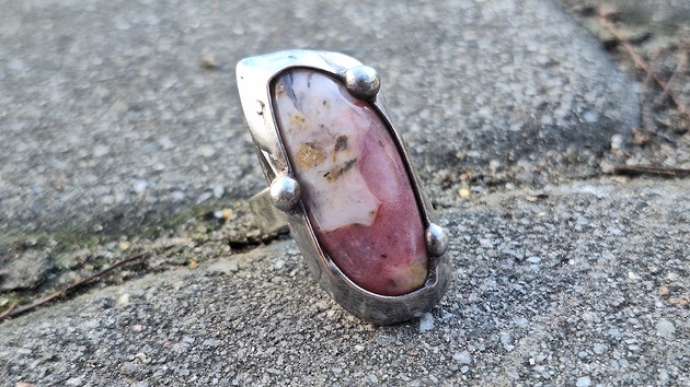 pierścionki - różne Opal różowy - pierścionek regulowany