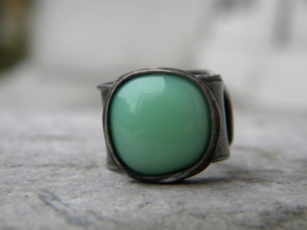 Roman Ancient Ring ;) mleczna pistacja Beata Trotter