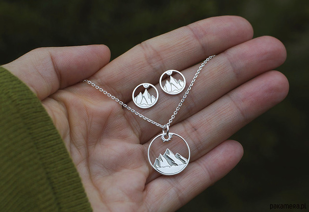 komplet biżuterii Komplet - góry w słońcu