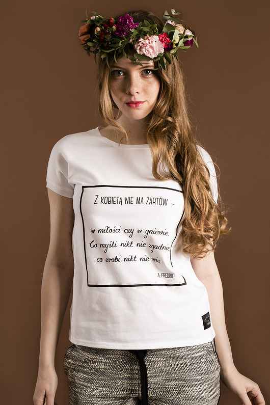 t-shirt damskie Koszulka z cytatem, A. Fredro, "Z kobietą..."