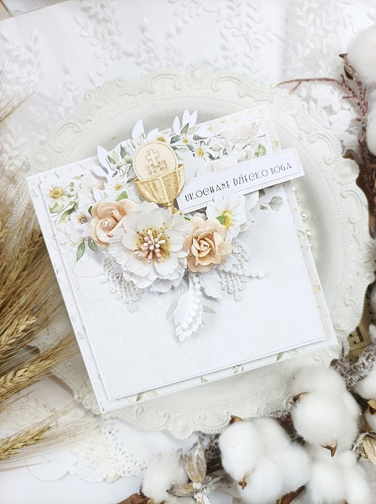 kartki na komunię Pamiątka Pierwszej Komunii Świętej - Kartka w pudełku